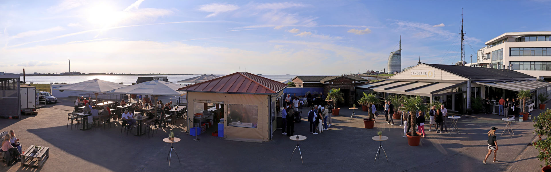 Panorama vom Innenhof im Weser-Strandbad